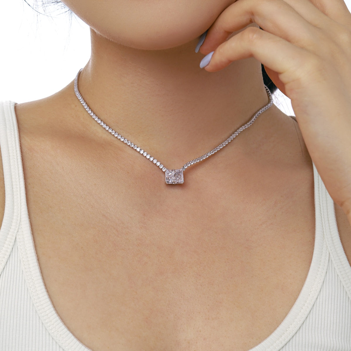 [Together]4.0 Carat Elegant Radiant Cut Necklace