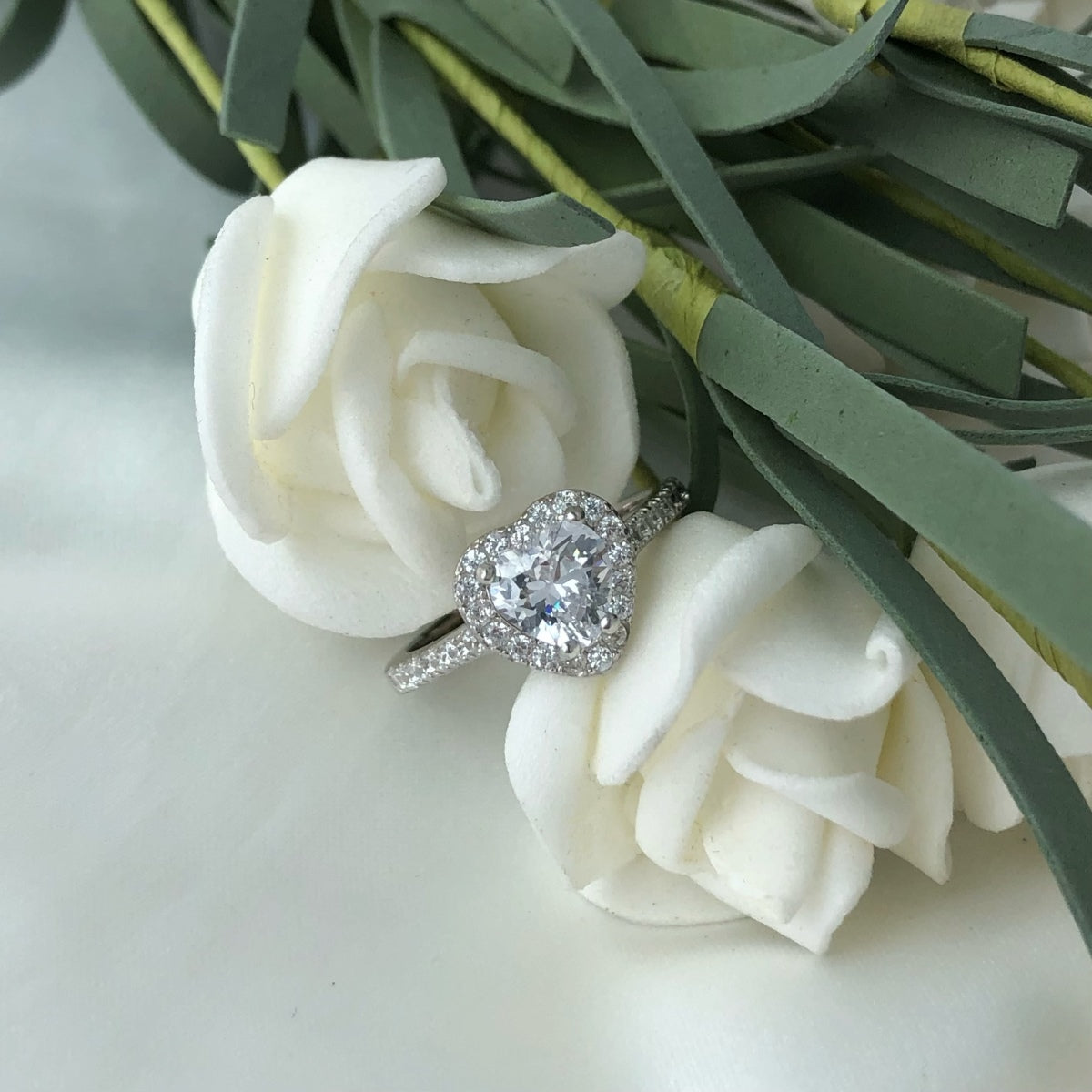 [Together]Eternity Splashy Romantic Heart Shape Lover Ring