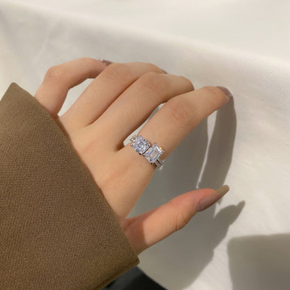 [Together]2.0 Carat Scintillating Ornate Radiant Cut Party Ring